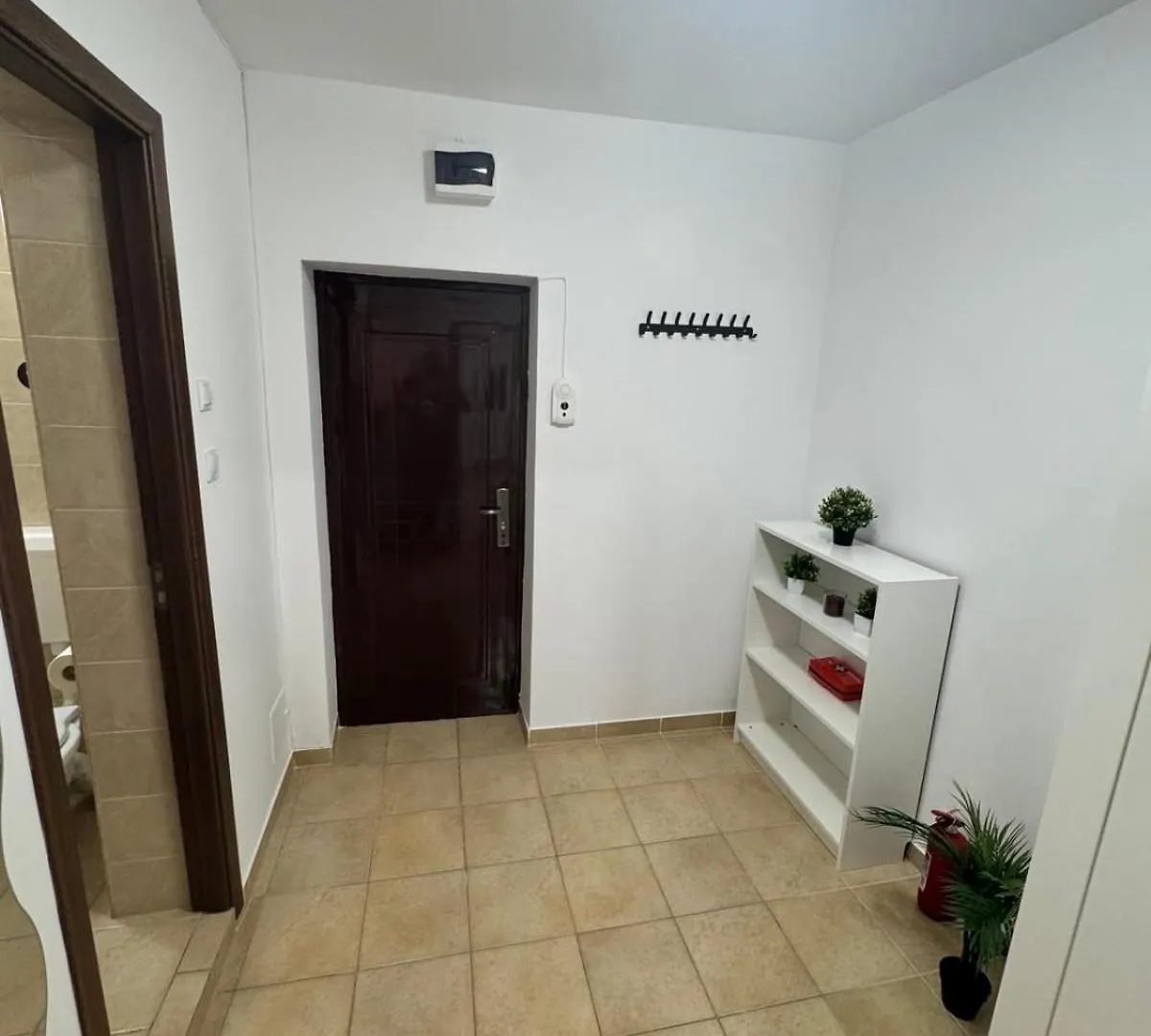Green View Apartment Boekarest